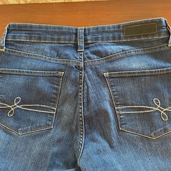 Denizen from Levi’s women’s jeans - Picture 4 of 13